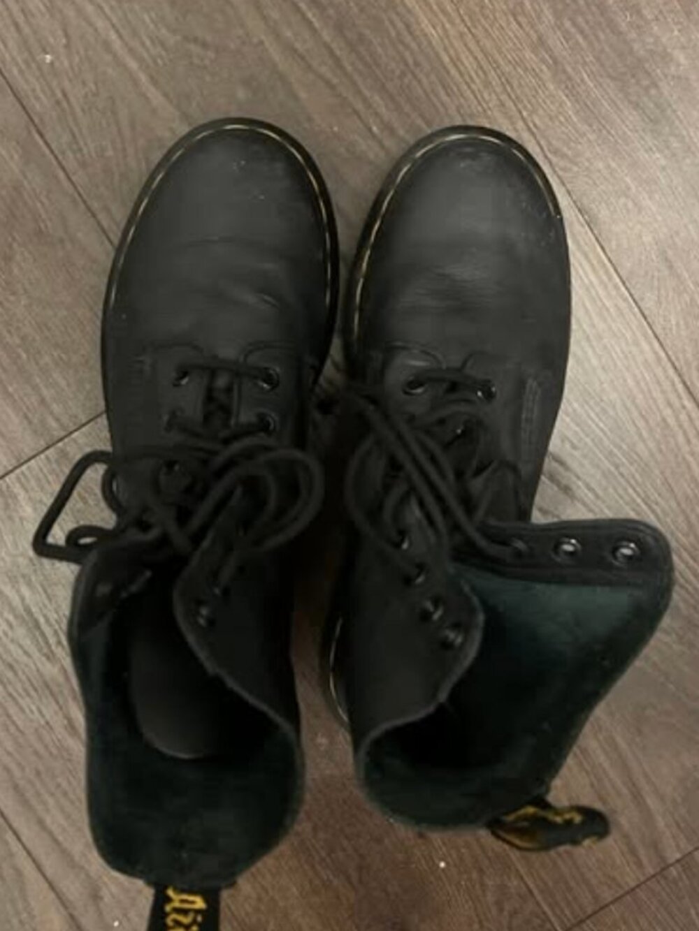 DR. MARTENS 1460 Pascal Virginia leather boots